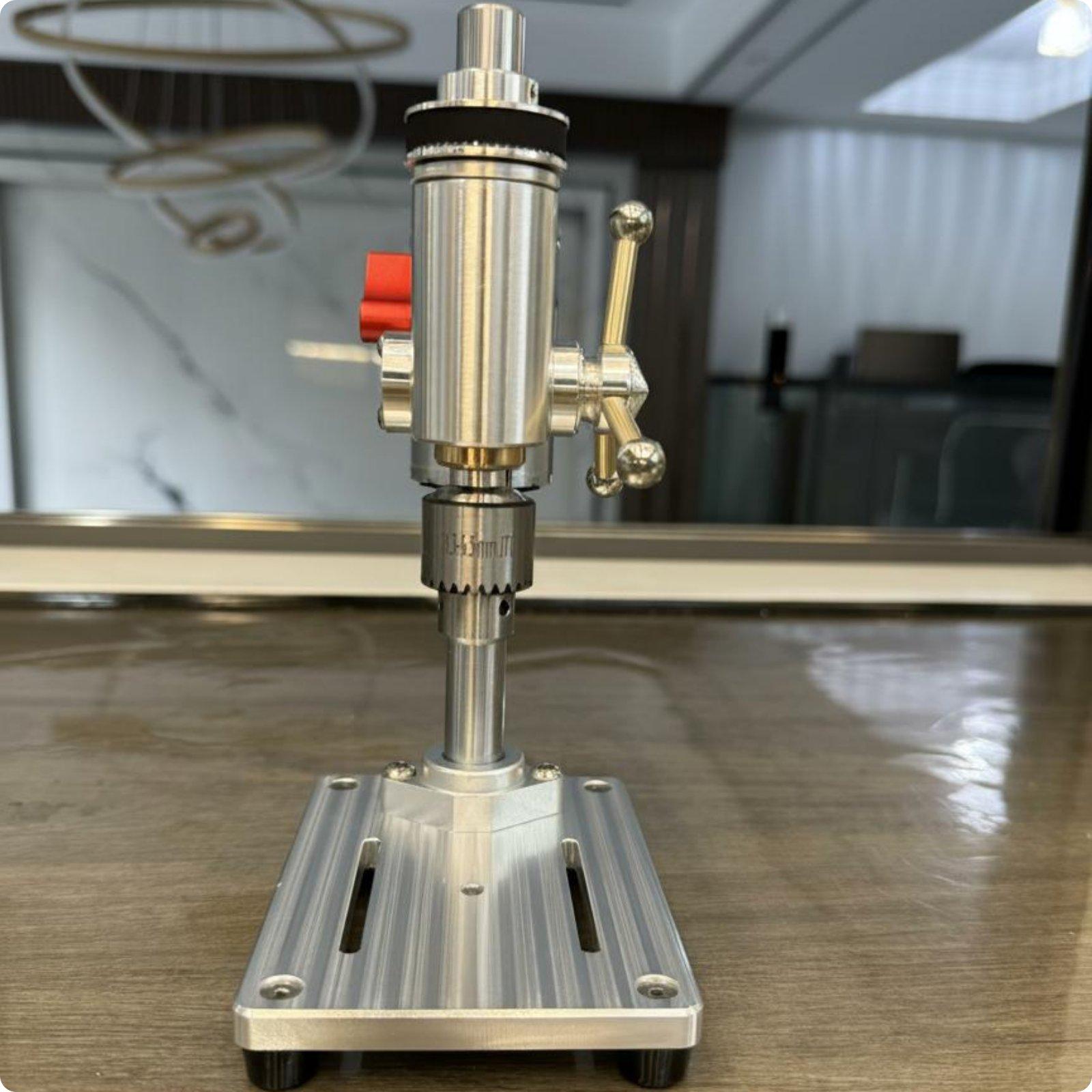 ポータブル精密卓上ドリル アルミ合金製ミニ木工機械 工芸用卓 - Drill Press のレビューと価格